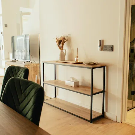 Berenguela Penthouse Apartment *